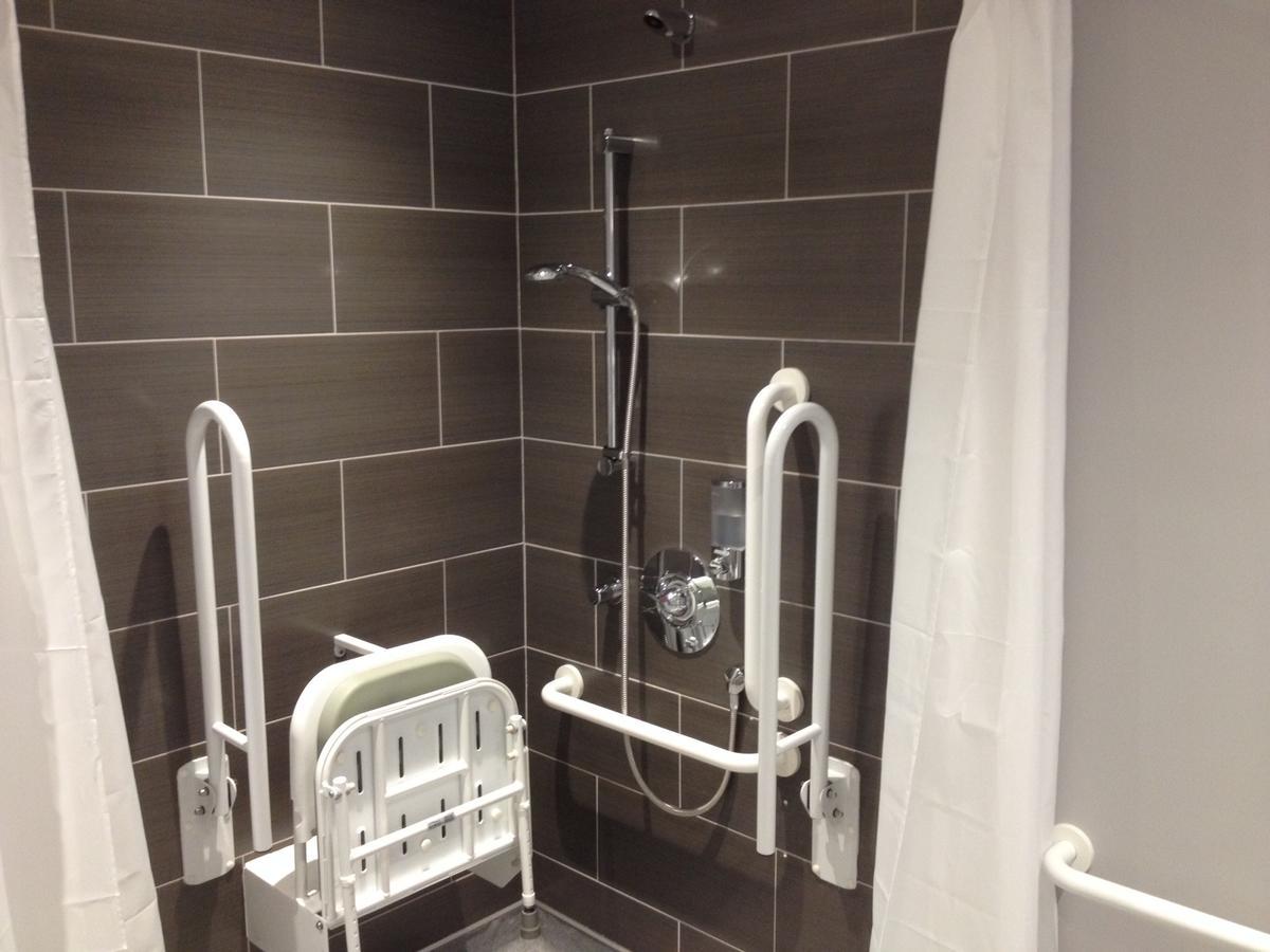 Woodland Waters Hotel Ancaster Екстериор снимка